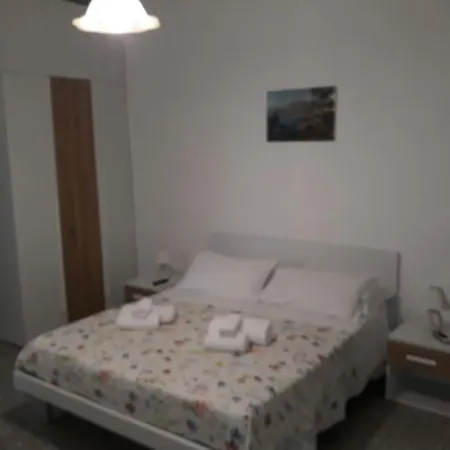 Rita's Flat - Nel Cuore Di Apartamento Sorrento
